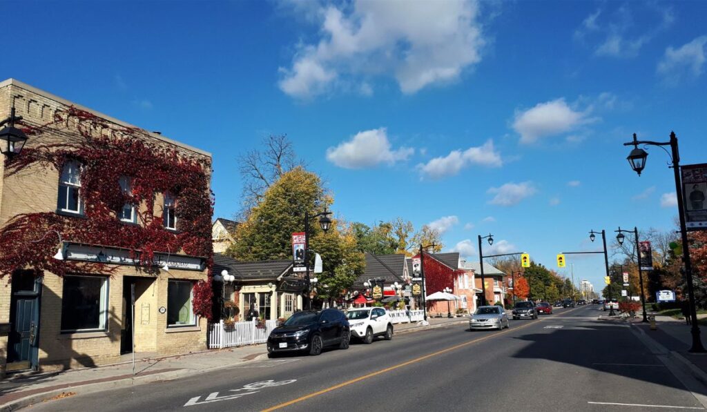 Mobile beauty care services for seniors in Markham