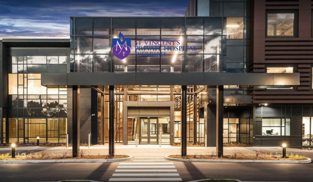 Mobile beauty care services for seniors in Victoria