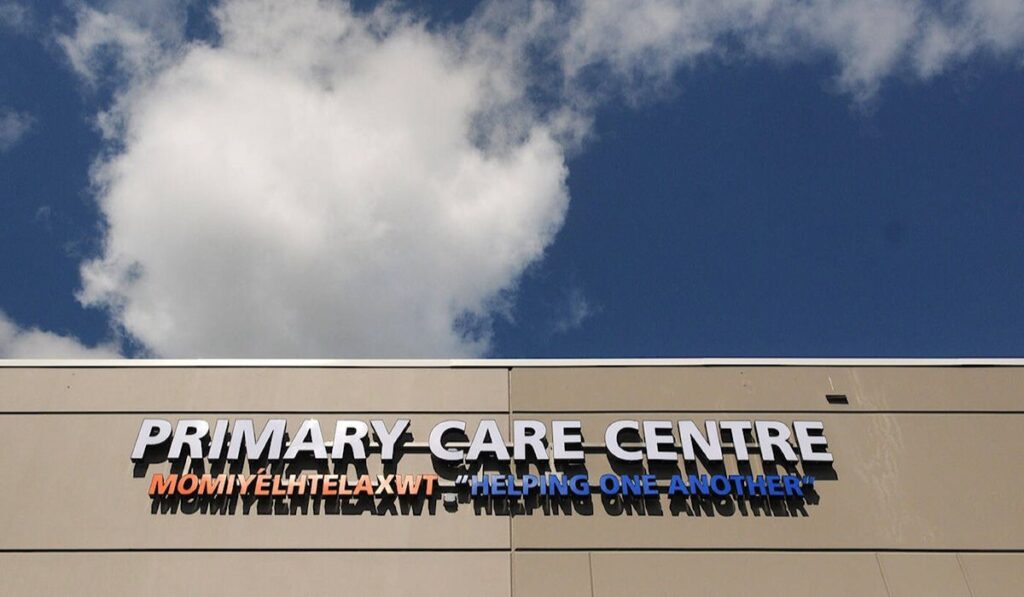 Mobile beauty care services for seniors in Burnaby