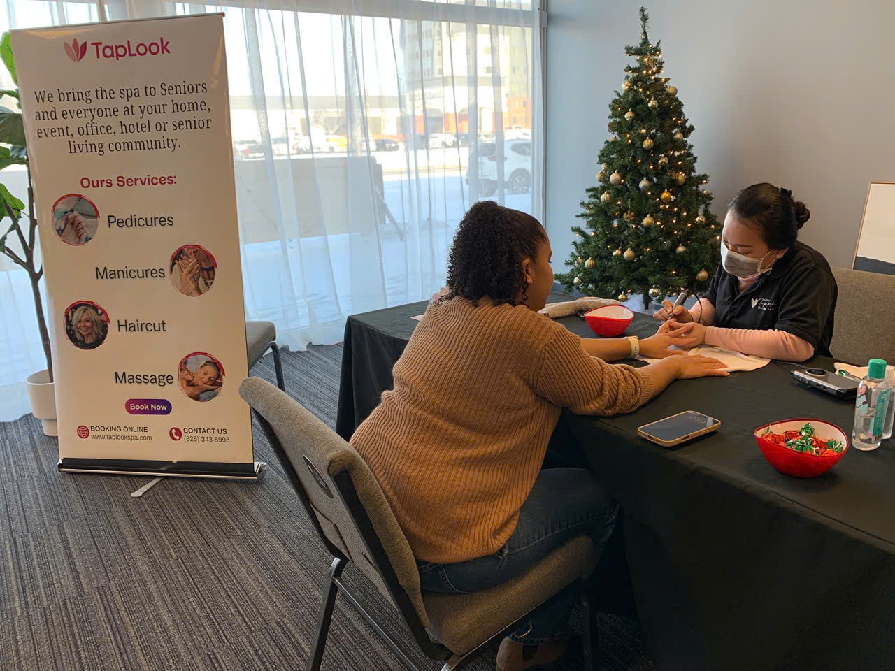 TapLook Elevates the Quality of Routine Care Services for Individuals, Businesses, Organizations, and Communities 1 z7300373388224 a5dac3cf9668ce4286188a67759d3389